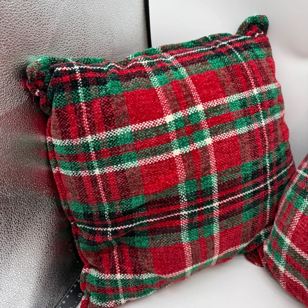 Red Green Plaid Christmas Throw Pillows Set 2 Holiday 16x16 cabin farm rustic